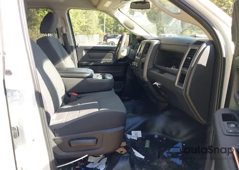 2022 Ram 1500 Classic Tradesman 4X4 6'4 Box from USA, damaged, VIN 1C6RR7FG4NS244232